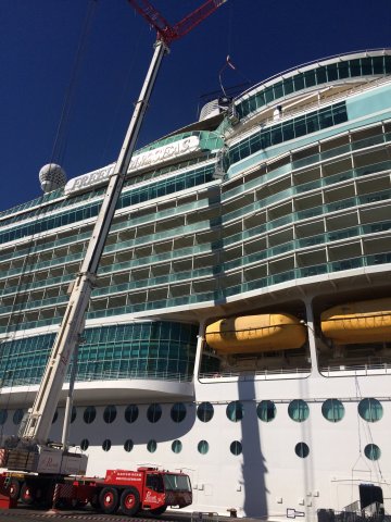 freedom of the seas caricamento scrubber 06072017 11